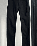 pantalón mezclilla negro skinny 