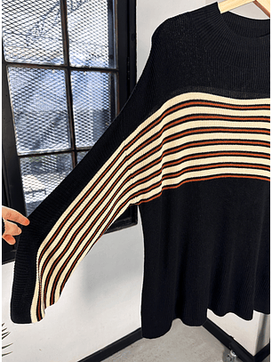 Chaleco negro con rayas 