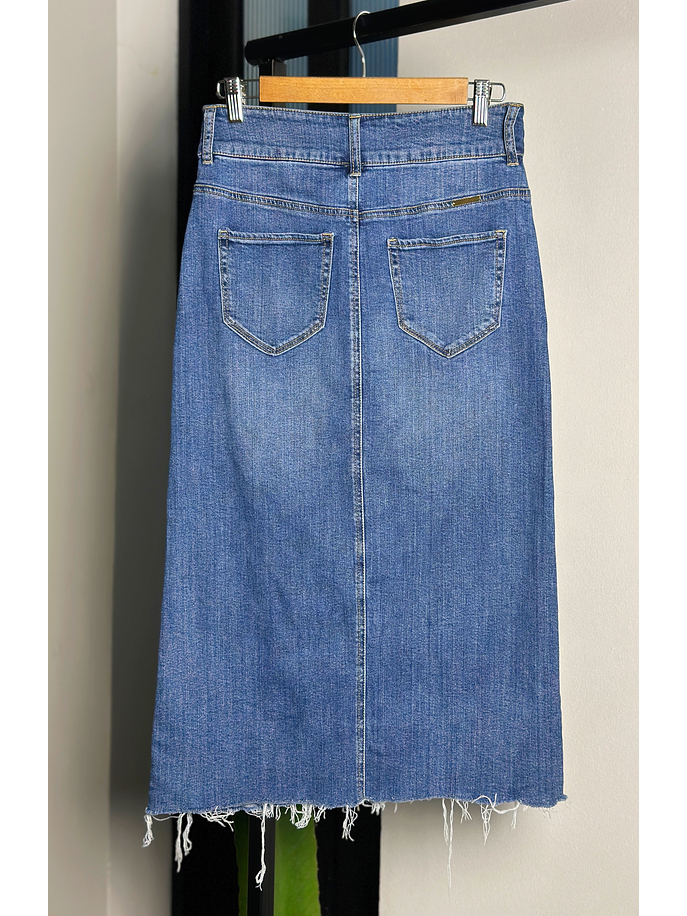 Falda mezclilla abotonada  3