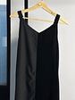 Vestido negro doble textura  - Miniatura 2