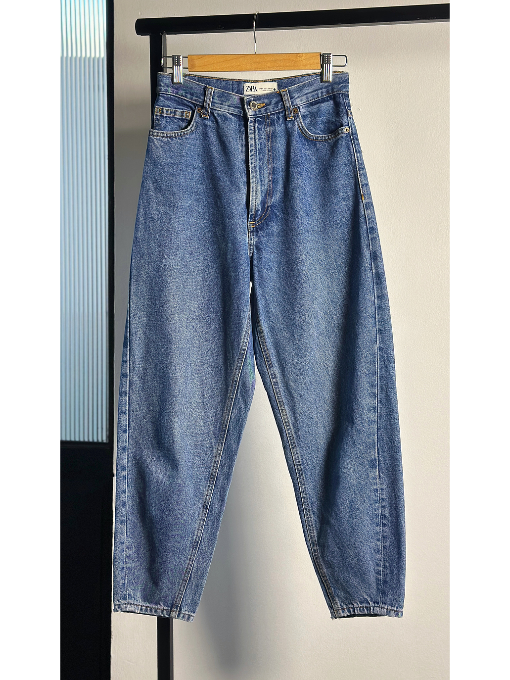 Jeans azul mom fit  1