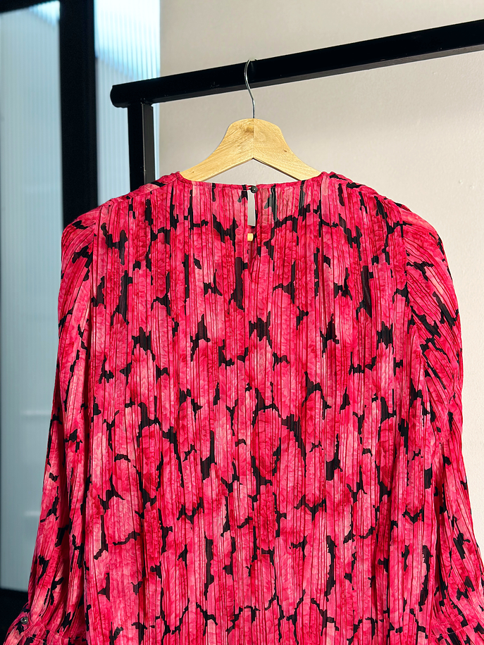 Blusa floreada plisada 5