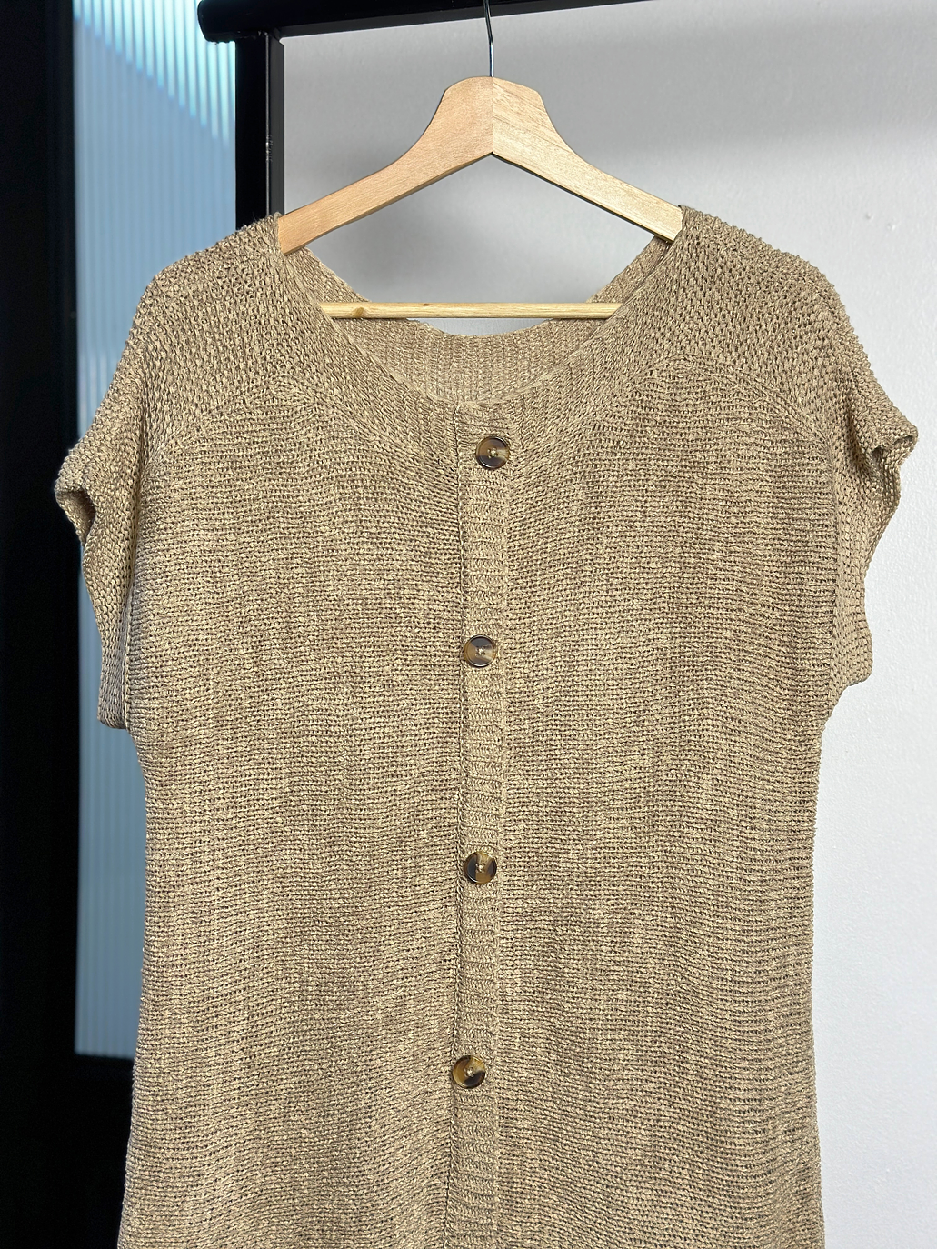 Polera tejida beige 4