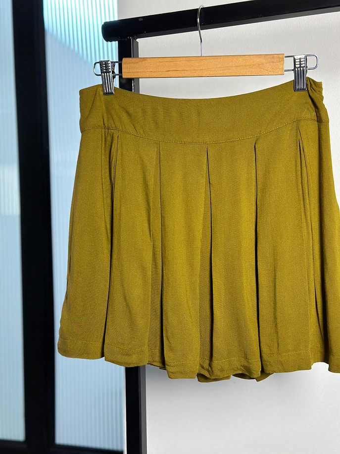 Falda verde tableada  2