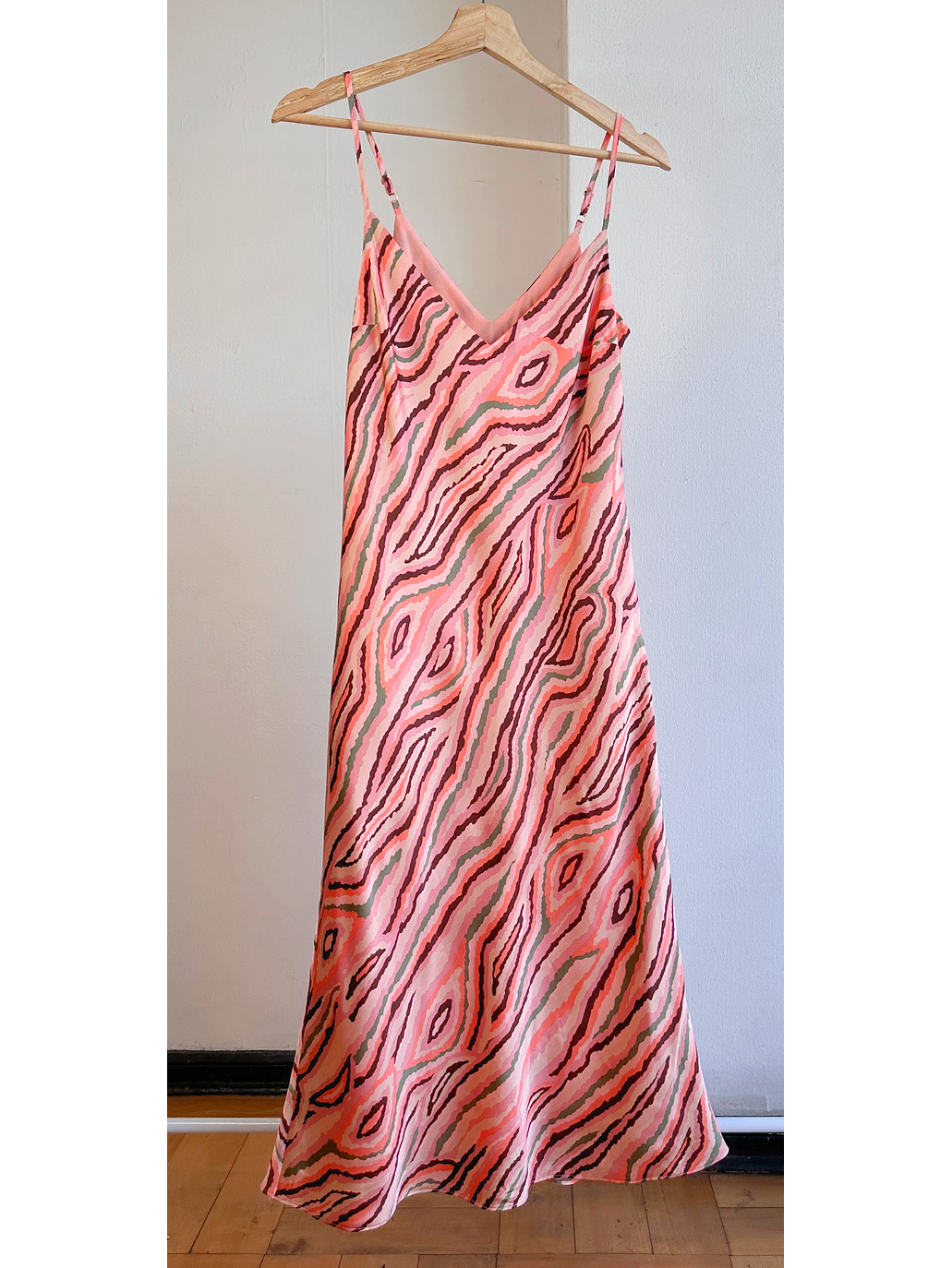 Vestido satinado estampado 4