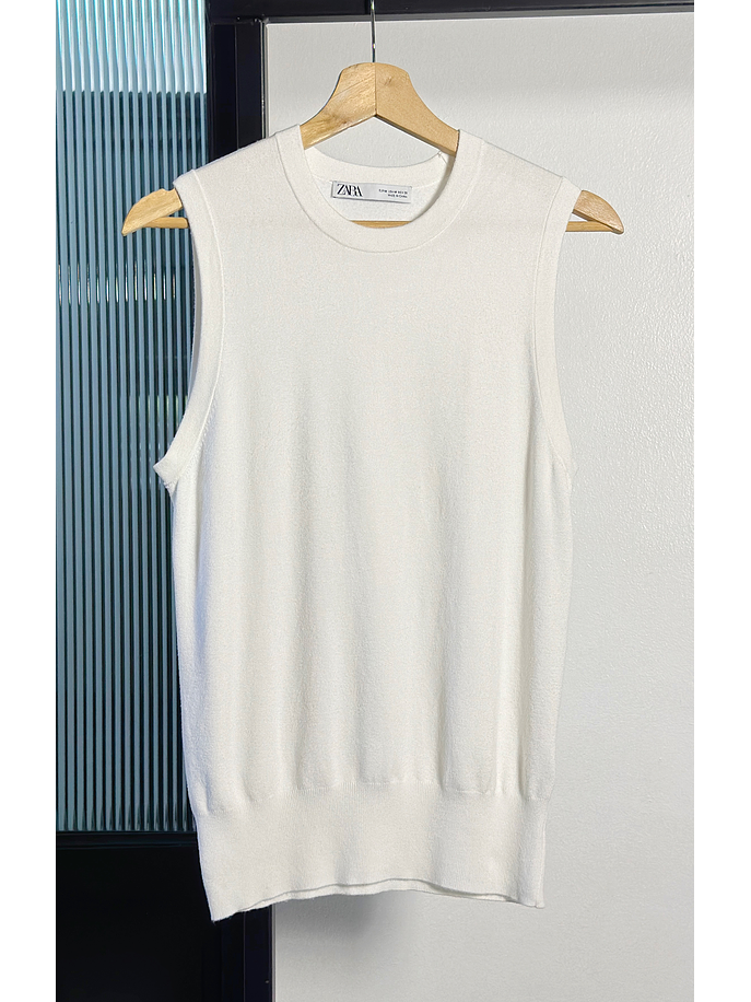 Top de punto blanco 1