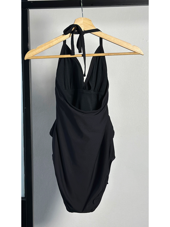 Traje de baño negro cintón 4
