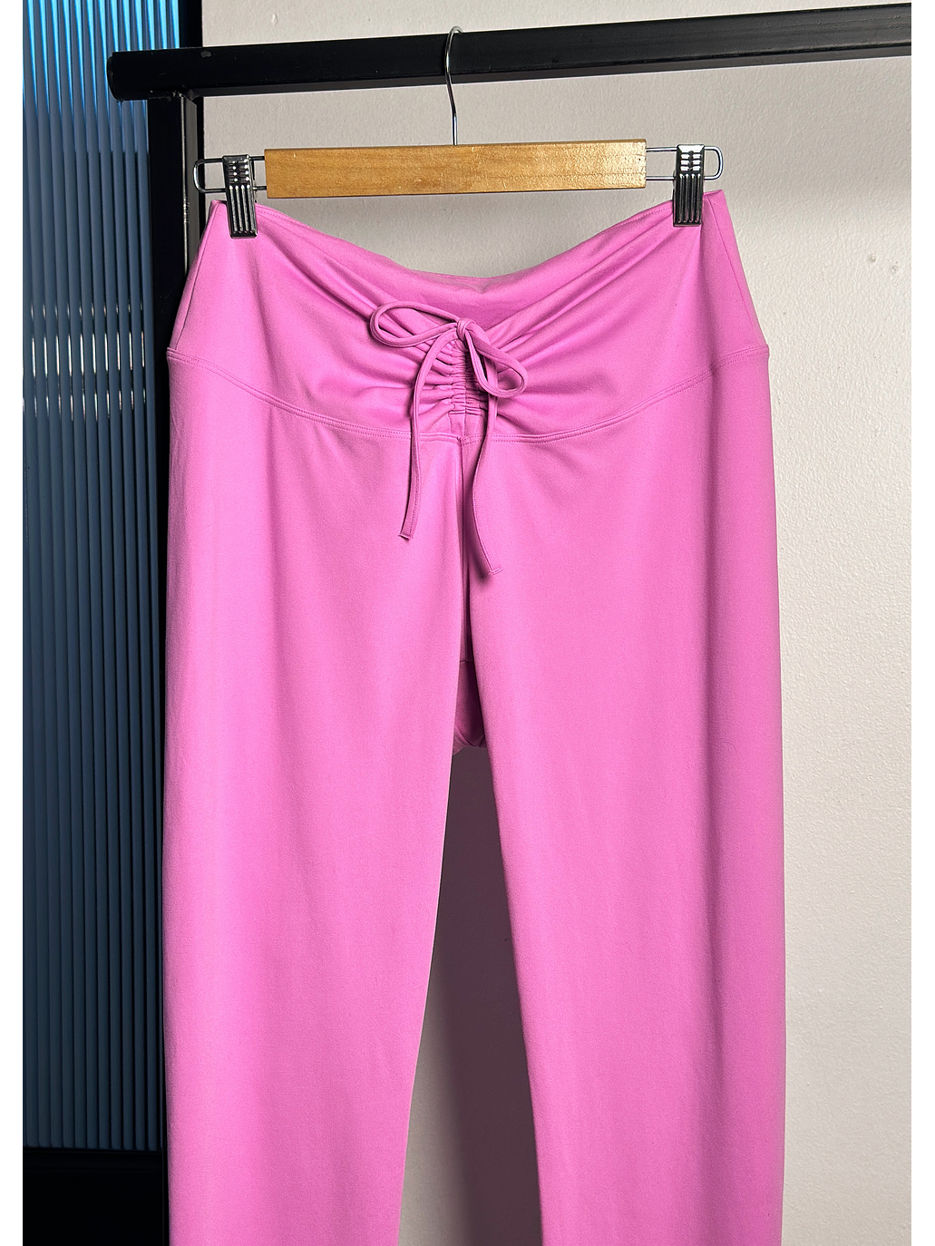 Calza deportiva rosada 3