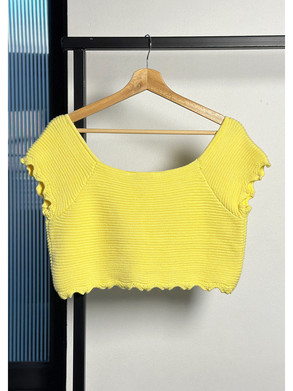 Top tejido amarillo  3