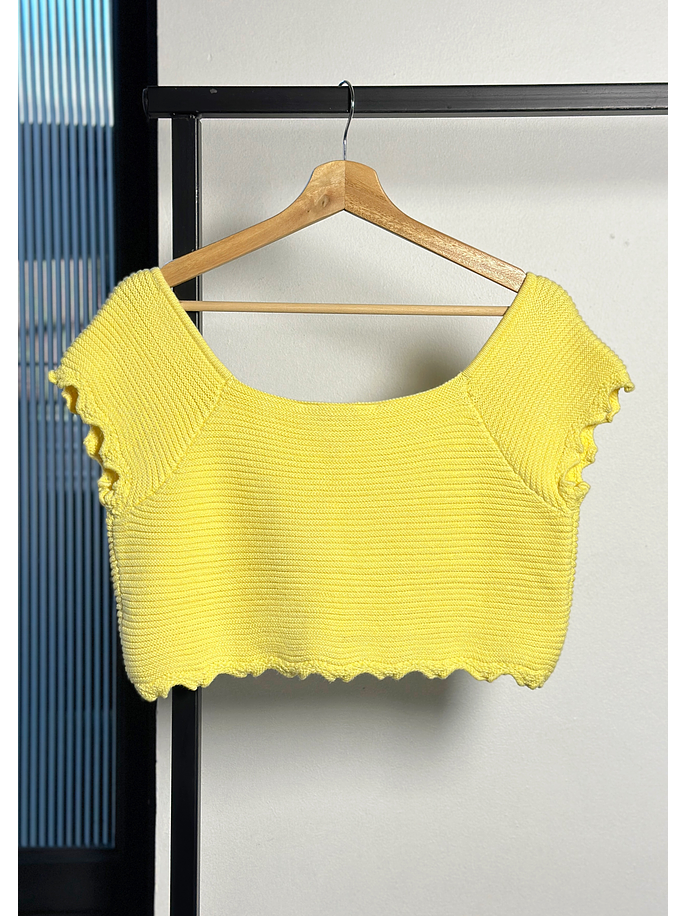 Top tejido amarillo  3