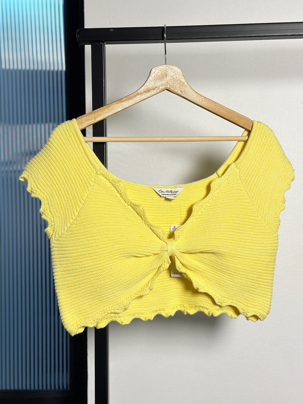 Top tejido amarillo  1