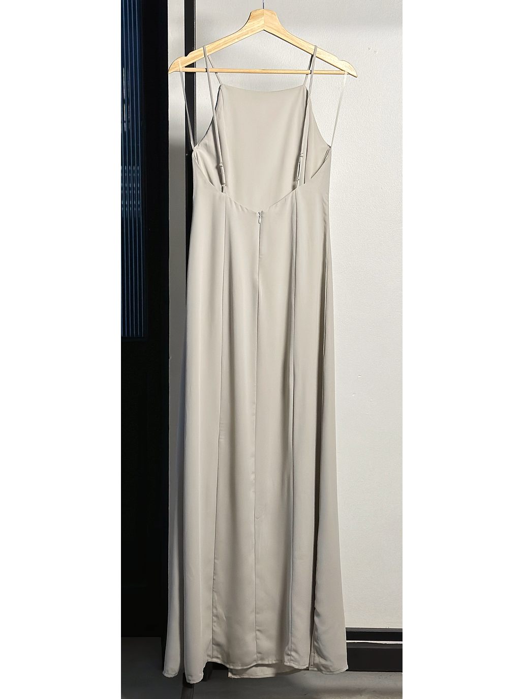 Vestido gris largo  4