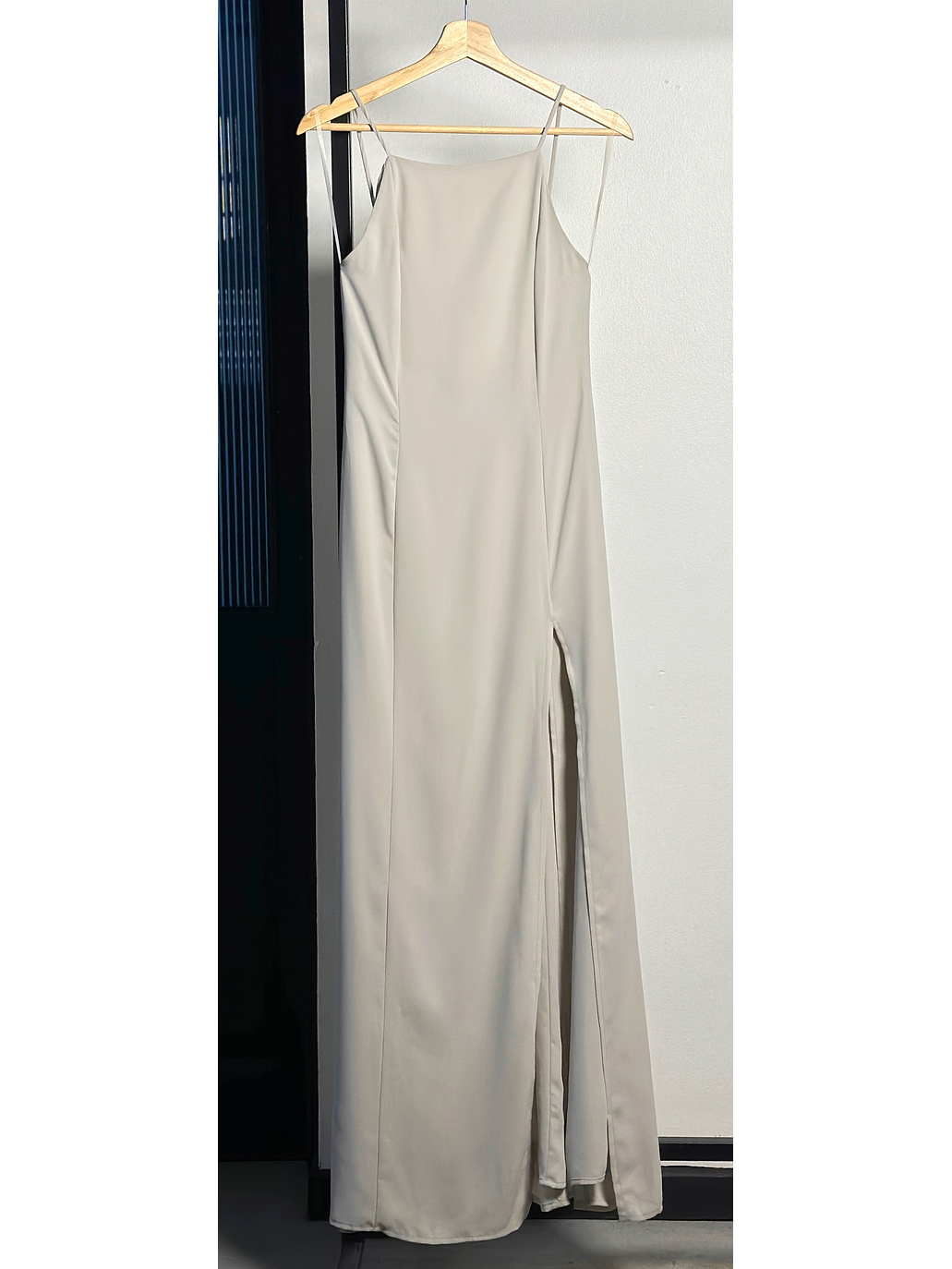 Vestido gris largo  1