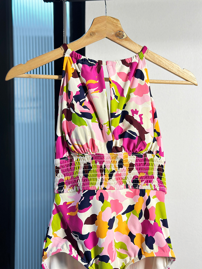 Traje de baño floreado 2