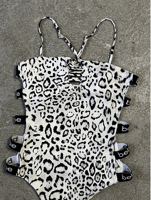 Traje de baño animal print  