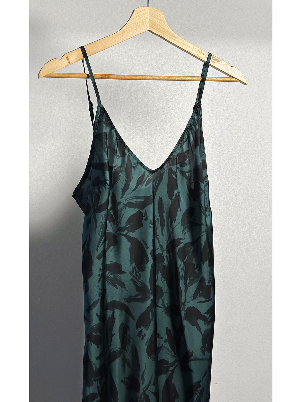 Vestido verde satinado  2