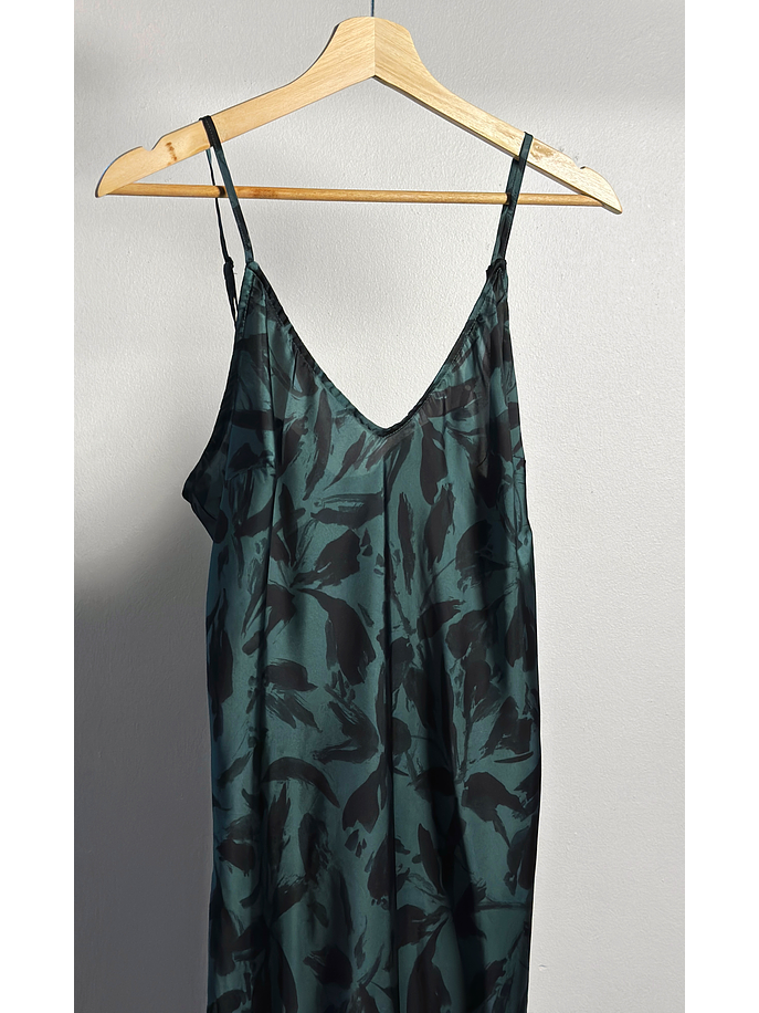 Vestido verde satinado  2