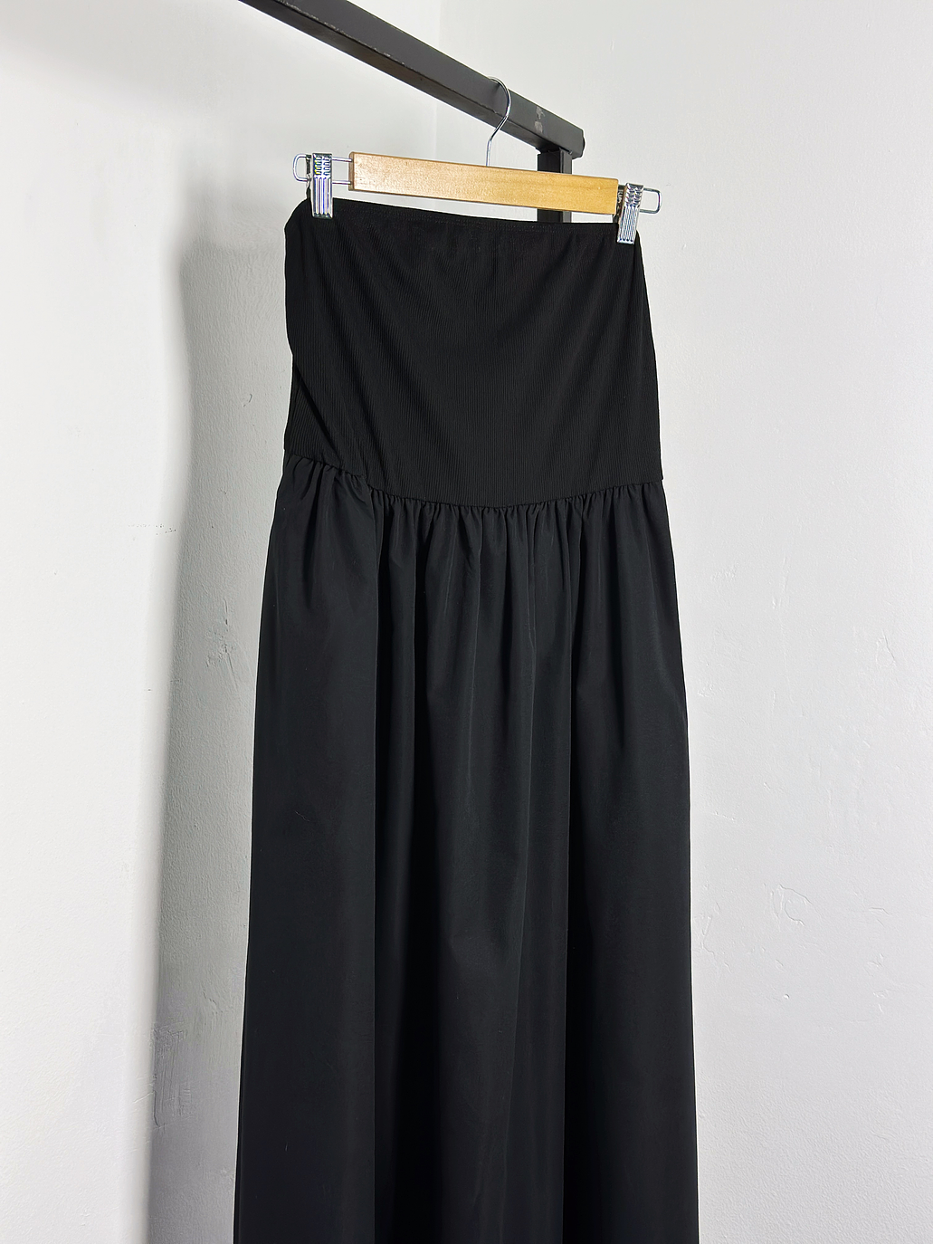 Vestido negro stapless 2