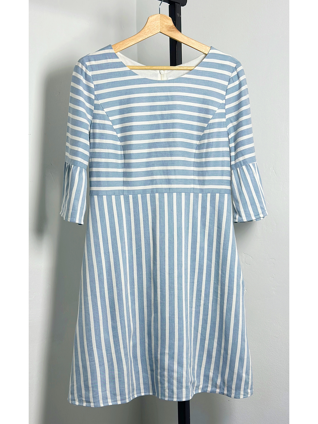 Vestido rayado celeste/blanco 1