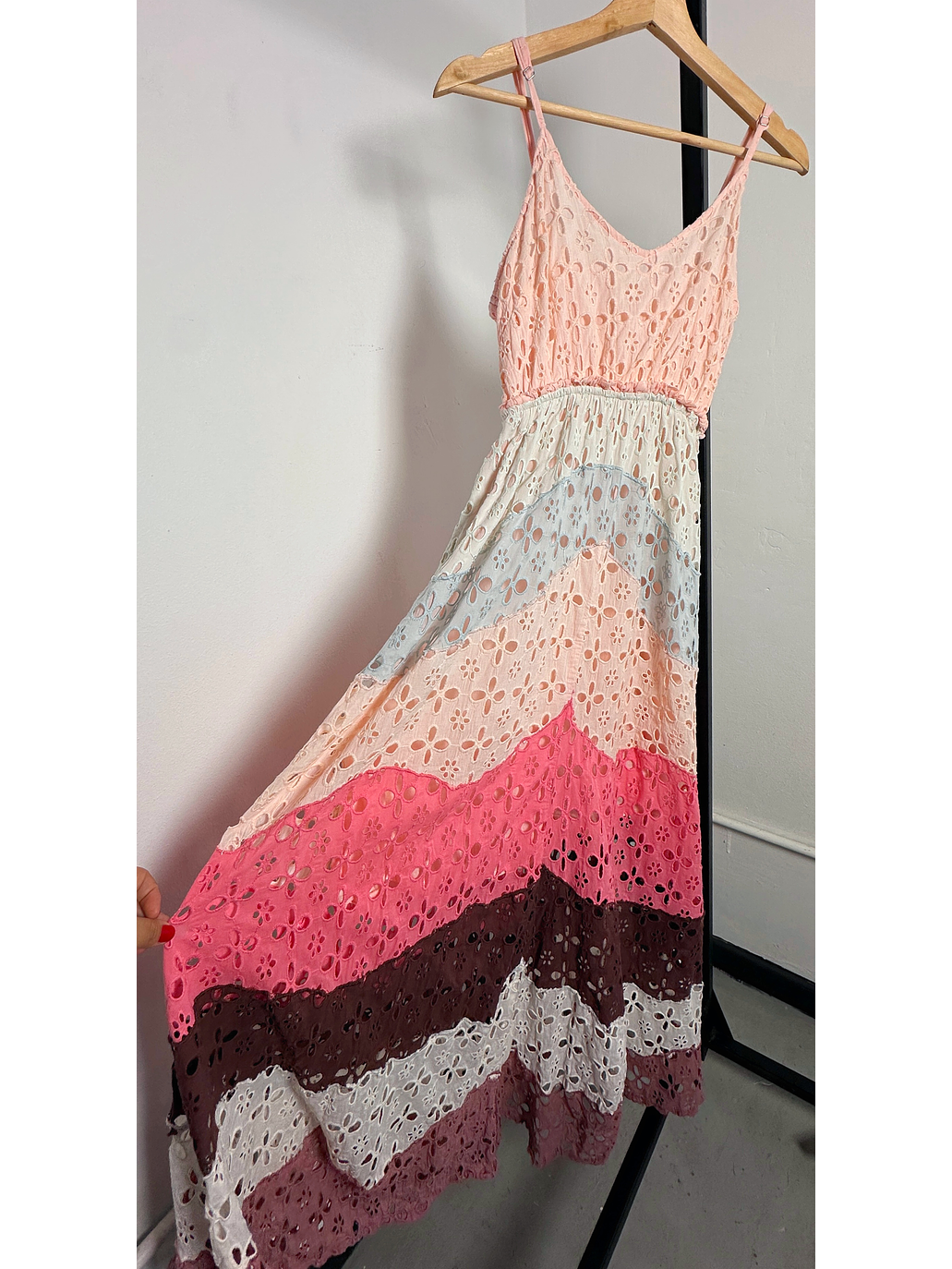 Vestido broderie floreado 5