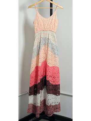 Vestido broderie floreado