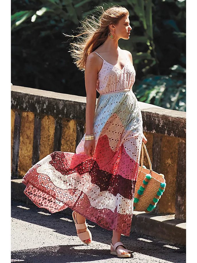 Vestido broderie floreado 6