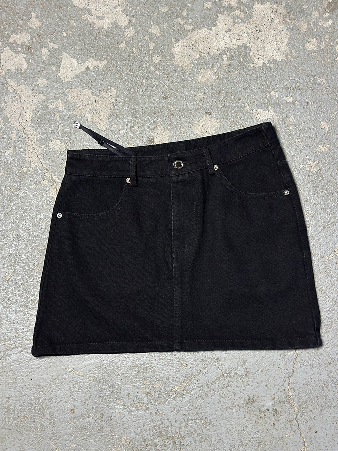 Falda denim negra asimétrica 1