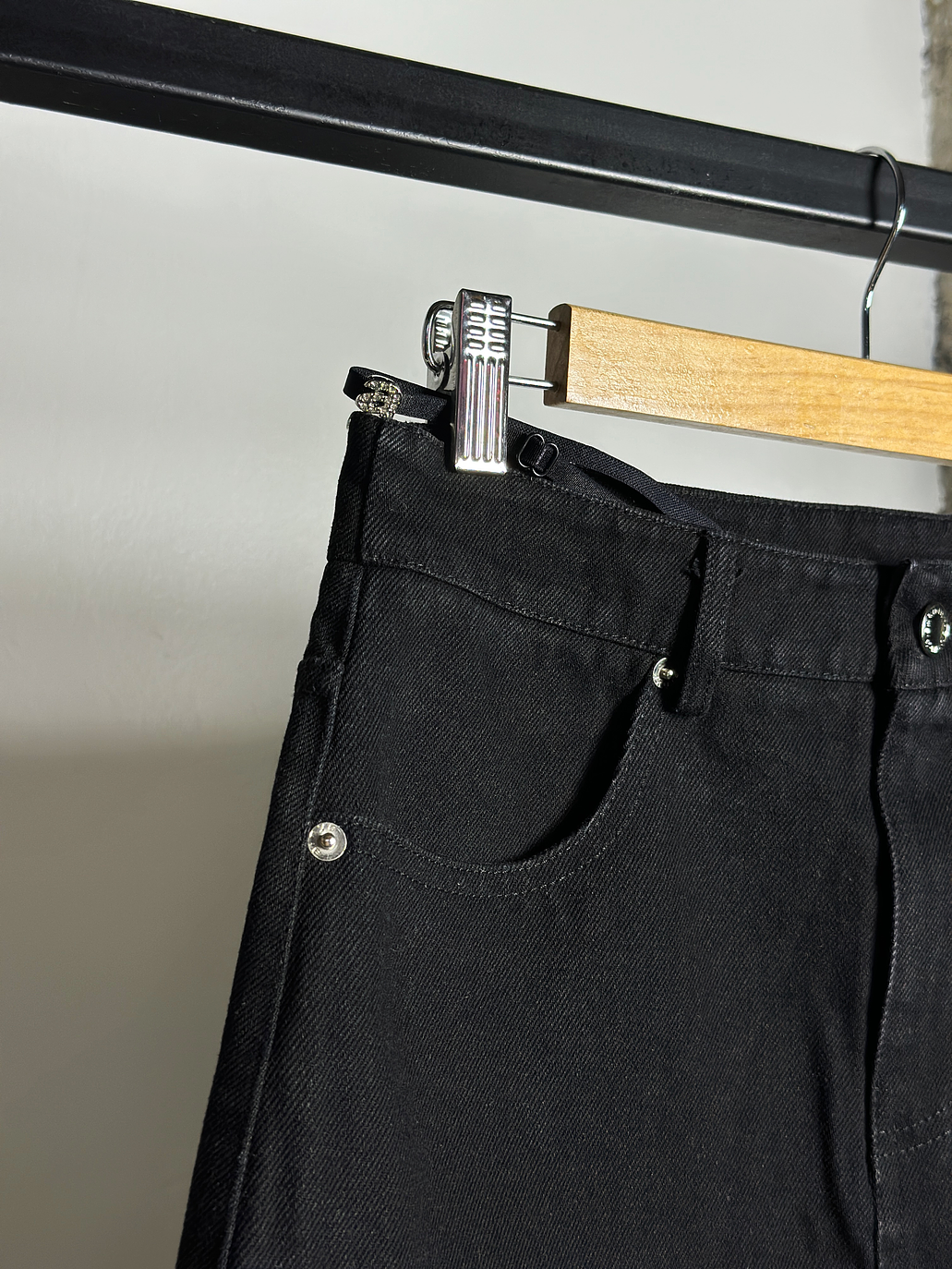 Falda denim negra asimétrica 7