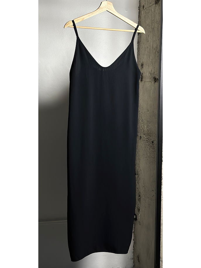 Vestido negro tirantes 1