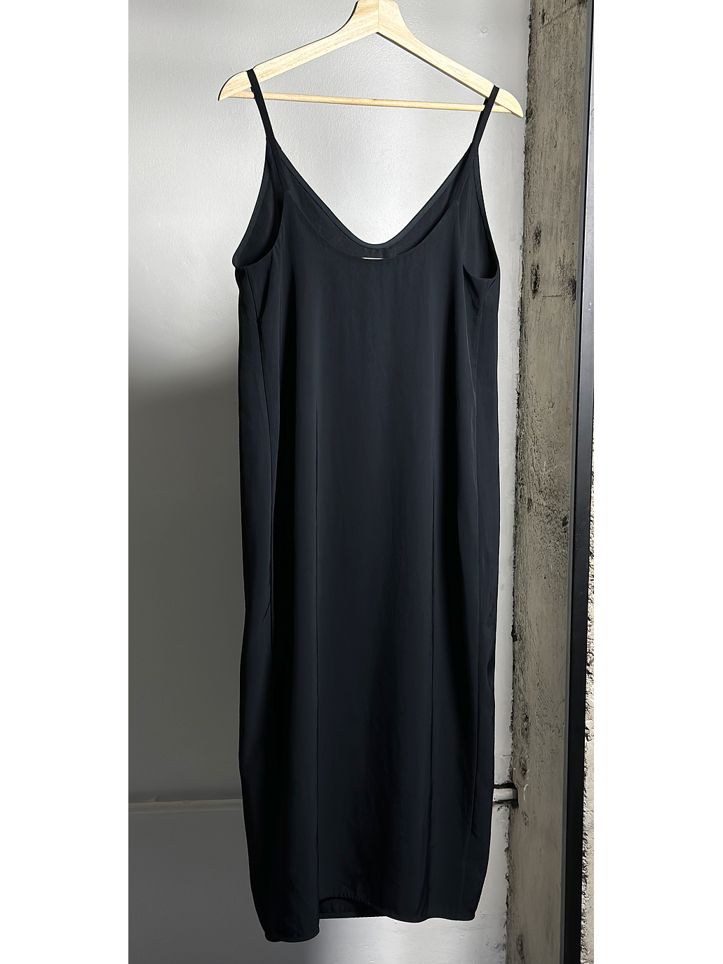 Vestido negro tirantes 3