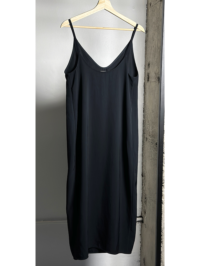 Vestido negro tirantes 3
