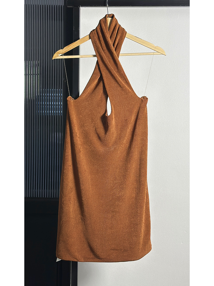 Vestido terracota sin espalda 1