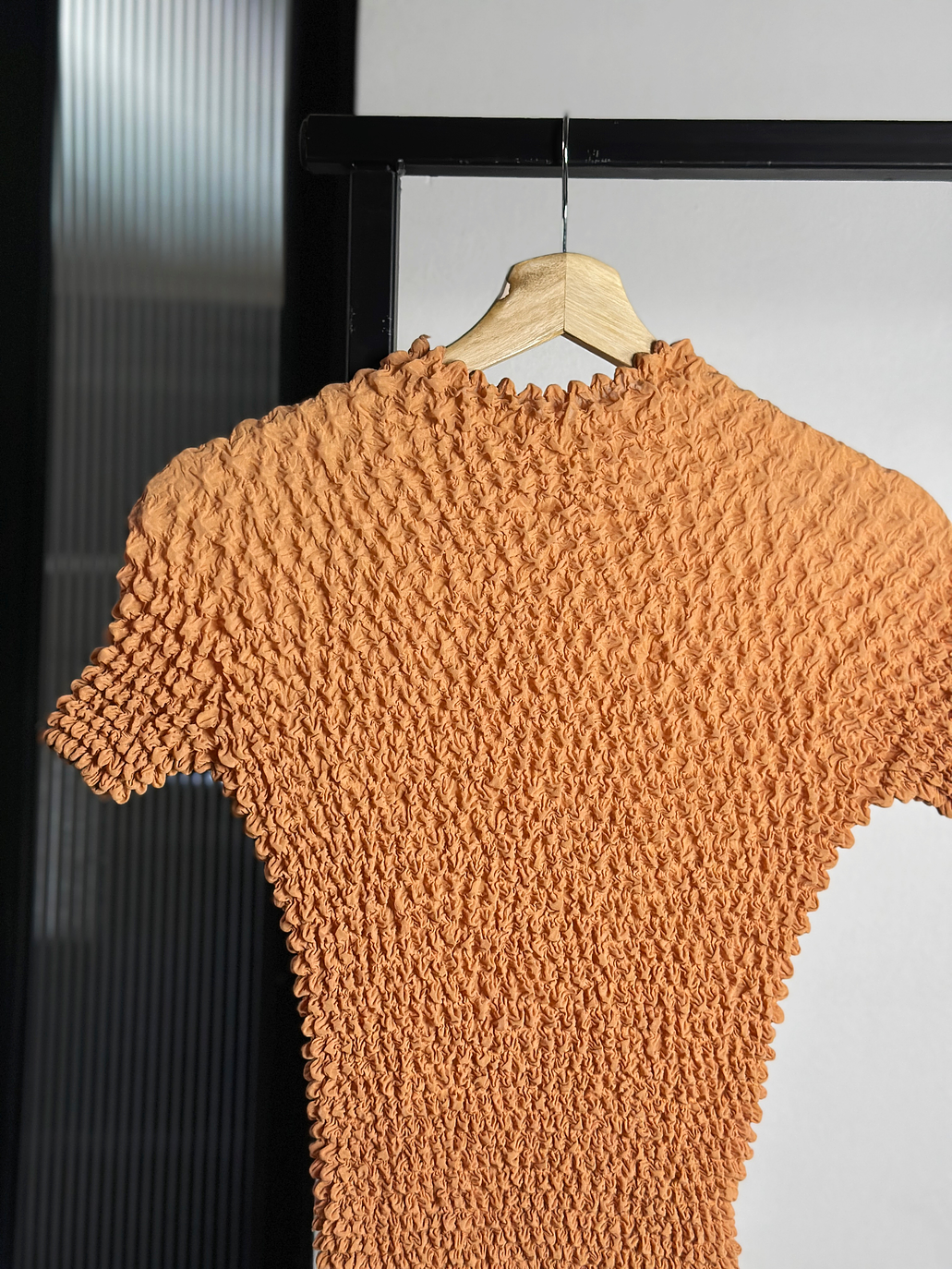 Top fruncido salmón 2