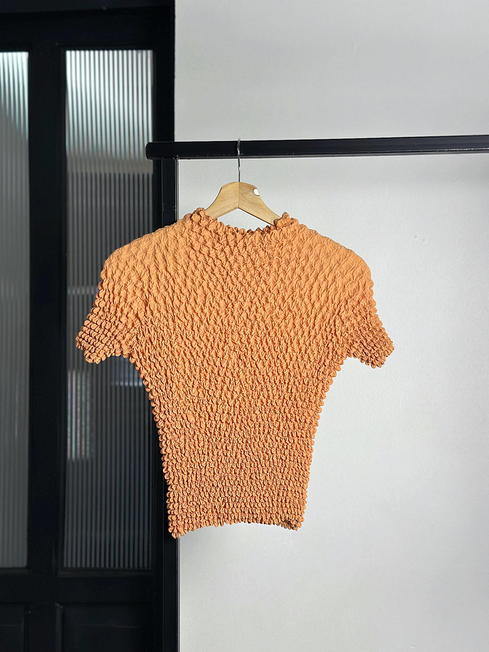 Top fruncido salmón 3