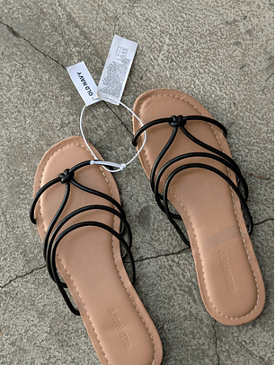 Sandalias bajas tirantes