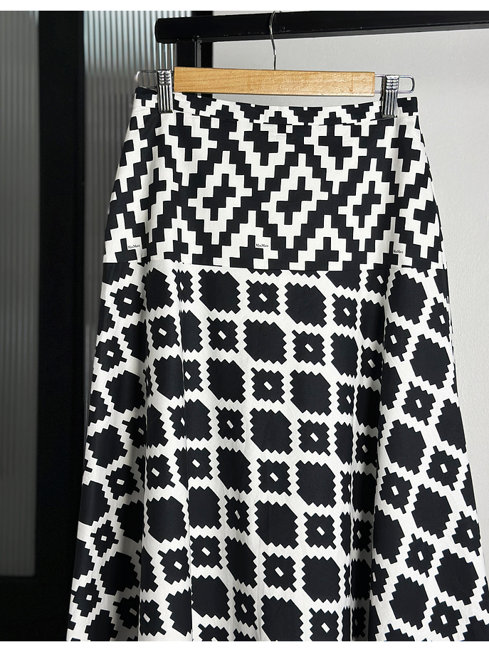 Falda estampada algodón  3