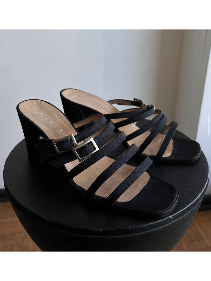 Sandalias negras vintage 1