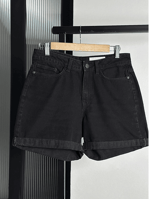 Short mezclilla negro