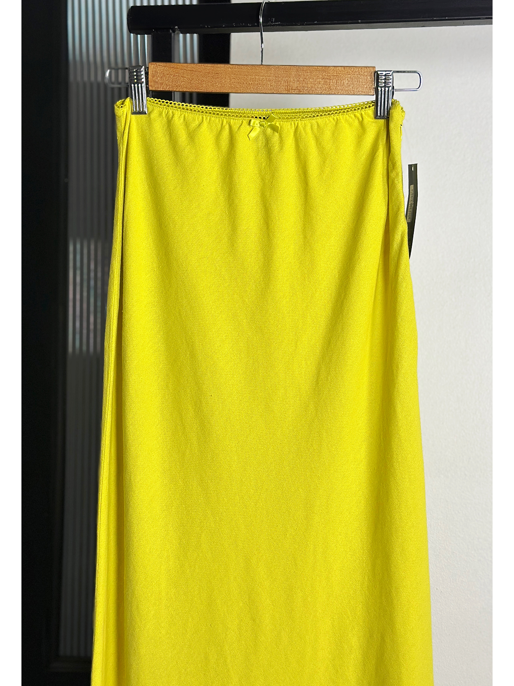 Falda larga amarilla 2