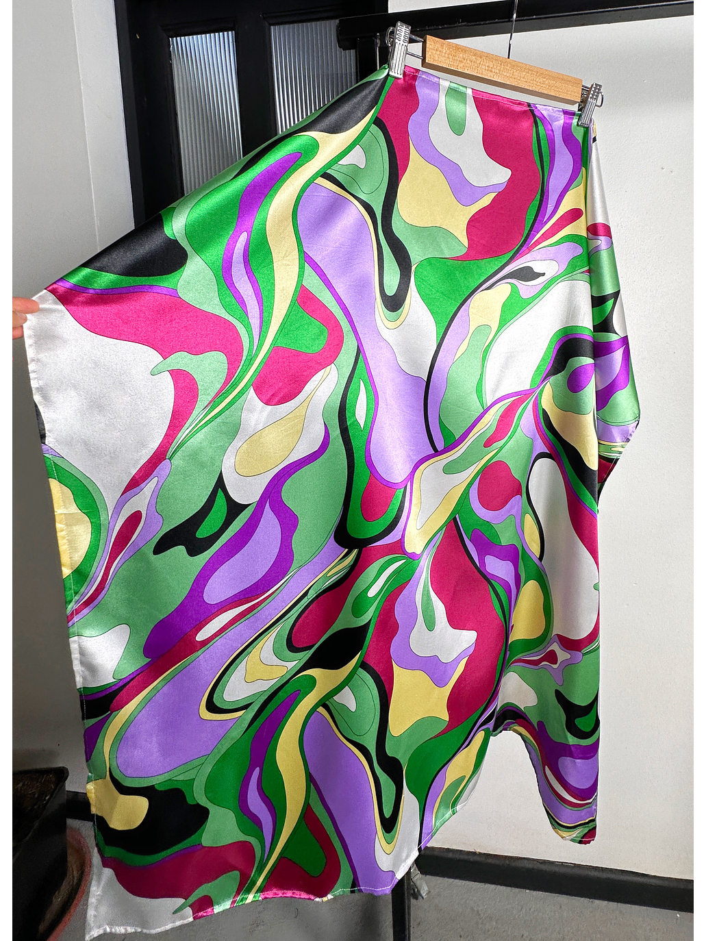 Pañuelo satinado vintage  4