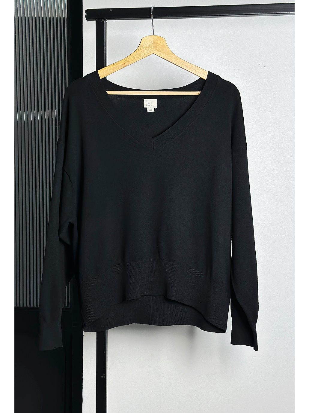 Chaleco negro cuello v 1