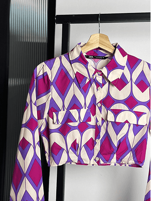 Camisa crop estampada 