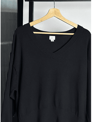 Chaleco negro cuello v