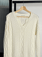 Suéter crema trenzado  - Miniatura 2
