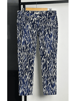 Pantalón mezclilla estampado 