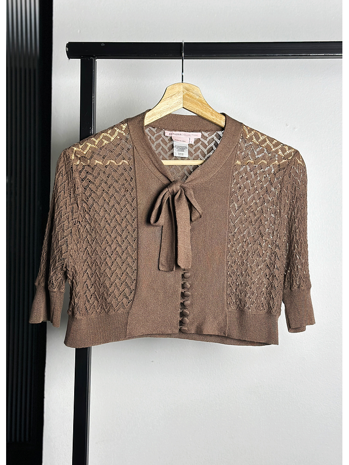 Top de punto calado café 1