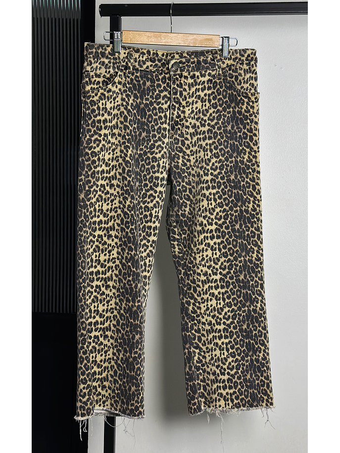 Pantalón mezclilla animal print 1