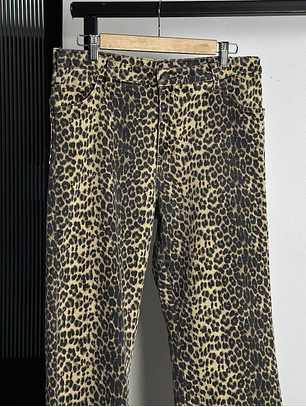 Pantalón mezclilla animal print