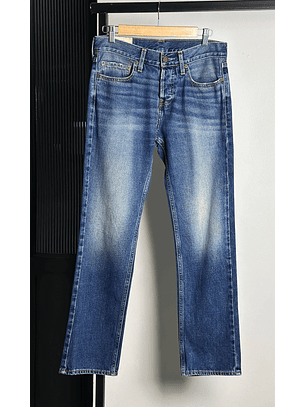 Jeans azul lavado tiro medio