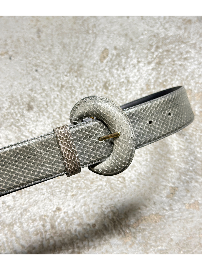 Cinturón de piel gris 2